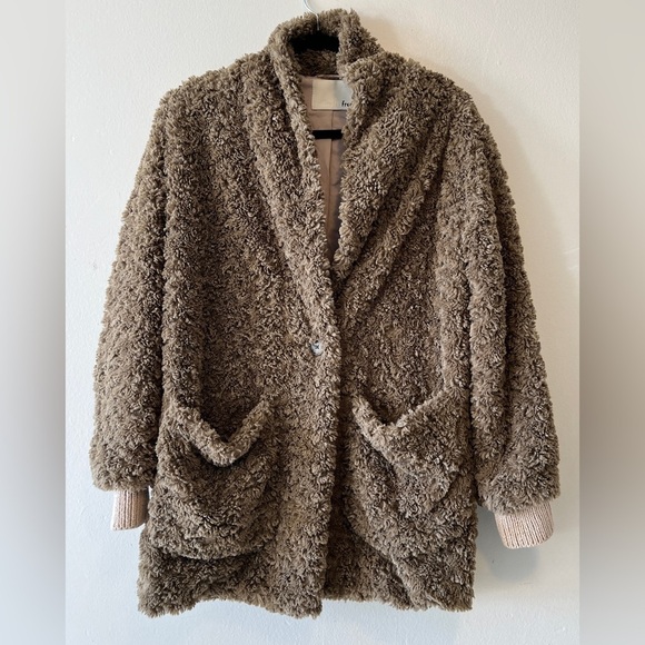 Aritzia Wilfred Free Grete jacket Size XXS Cozy Brown Teddy Coat Casual Fall - Picture 3 of 14